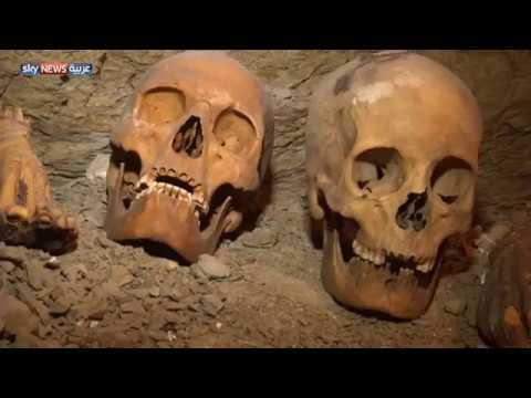 شاهد اكتشاف مقبرة فرعونية جديدة في صعيد مصر