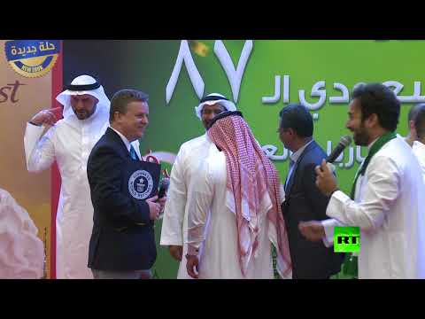 بالفيديو  جدة تدخل موسوعة غينيس بأكبر قالب كاتو ماربل