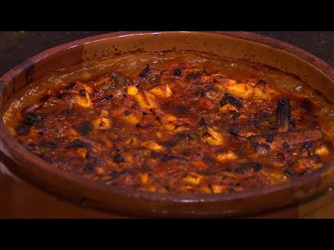 شاهد طريقة إعداد طاجن سبيط