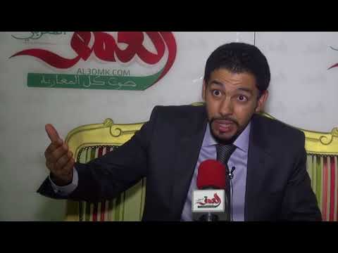 شاهد  استلام الملك لتقرير تأخر إنجاز مشاريع الحسيمة