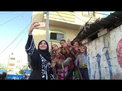 نجمات إنستغرام في غزة يسعين لإظهار صورة مختلفة عن حياة القطاع