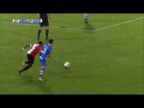 مراوغة جميلة للاعب فينورد أدهشت العالم