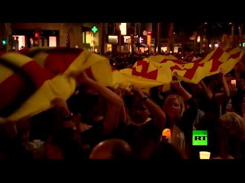 شاهدمظاهرات حاشدة في برشلونة تضامنًا مع معتقلي الانفصال
