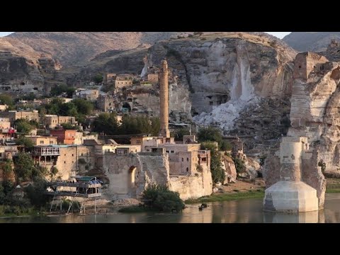 شاهد أيام مدينة حصن كيفا العائدة لعشرة آلاف سنة معدودة في تركيا