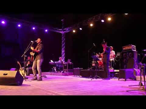 شاهد حمزة نمرة يتحف جمهور العاصمة الإسماعيلية بألوان غنائية متنوعة‎