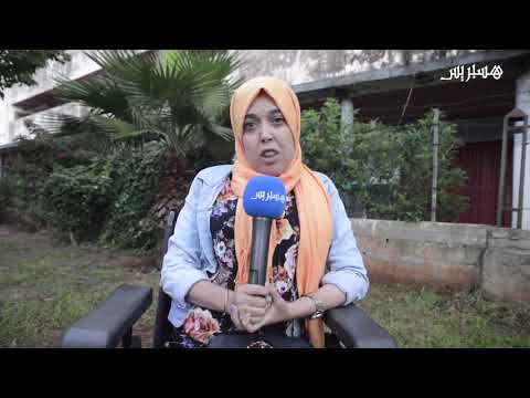 شاهد معاناة شابة على كرسيها المتحرك