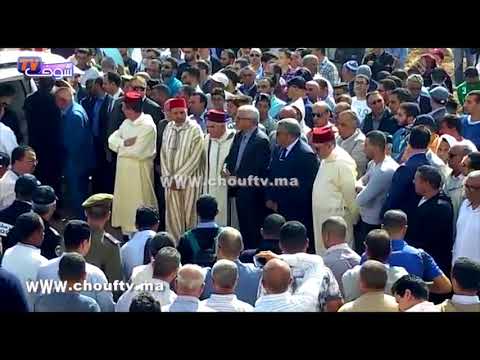 شاهد أول لقطات من جنازة الشاب الذي قتل داخل مقهى