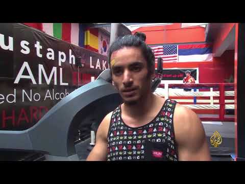 بالفيديو  سبايدر مان المغربي يهوى تسلق المباني الشاهقة