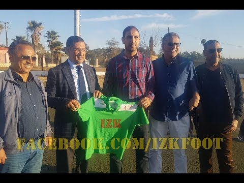 بالفيديو  يوسف فرتوت مع لاعبي الخميسات قبل التوقيع للمغرب التطواني
