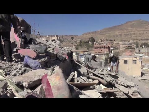 بالفيديو مقتل أكثر من 60 حوثيًا وجنديًا مواليًا للحكومة اليمنية في الحديدة