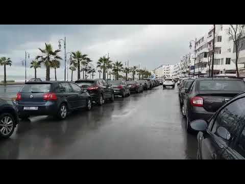 شاهد إعصار قوي يضرب سواحل الرباط