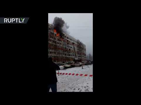 شاهد انفجار يهز أحد المباني السكنية في سان بطرسبورغ
