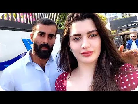 روان بن حسين تغني في شوارع لبنان