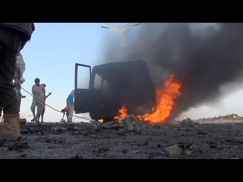 فيديو عاصفة الحزم تواصل عملياتها العسكرية في اليمن