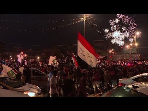 الصدر والحشد الشعبي يتقدمان على العبادي