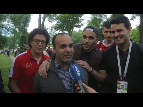 شاهد فلسطيني وجزائري يتمنيان فوز الأسود علي إيران