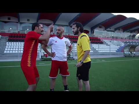 شاهد المغاربة يستهزئون بحكام المونديال في فيديو ساخر