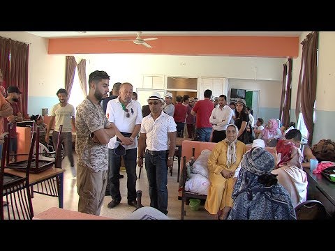 فنانون يجرون زيارة لدار المسنين في عين عتيق