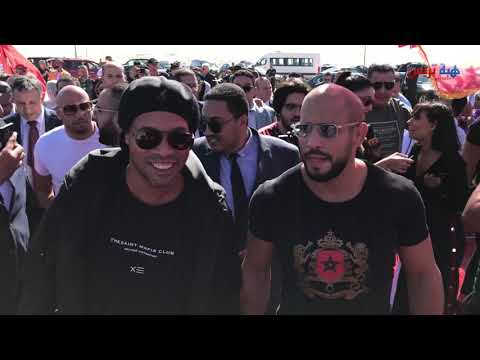 شاهد  وصول أابوزعيتر ورولندينيو إلى مدينة العيون