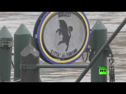 الأمطار الغزيرة في إيطاليا تتسبب في فيضان نهر بو