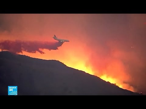 شاهدحريق كاليفورنيا يحوّل أحياء كاملة إلى رماد