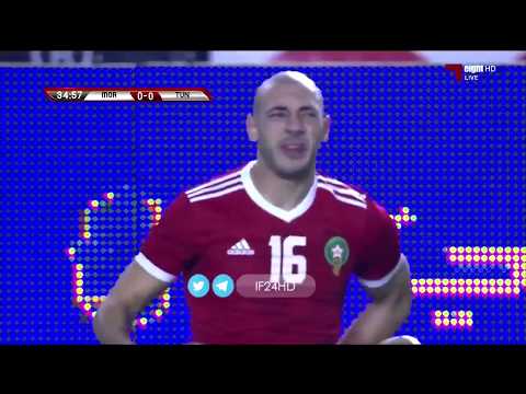 شاهد خليل البلوشي يُشيد بحرص المغاربة على تقاليدهم وحبهم للكرة