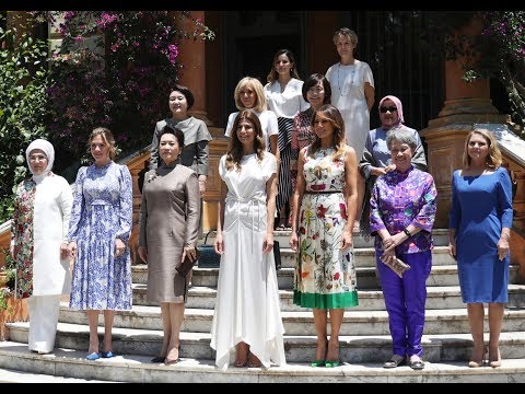 نساء زعماء العالم المشاركين في قمة العشرين