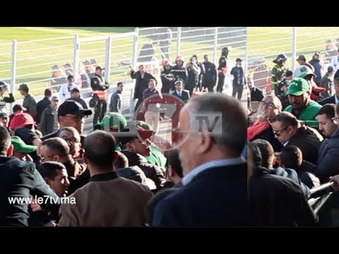 تصرف لا رياضي من مجيد مضران تجاه جمهور الرجاء