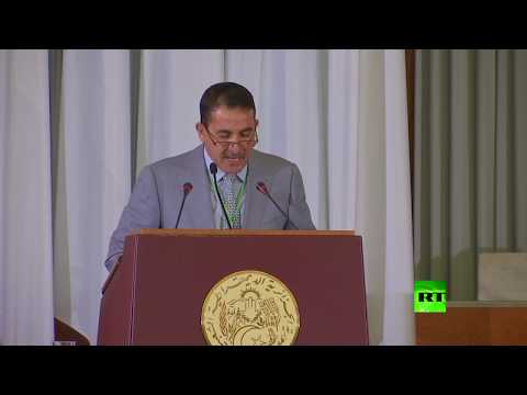 شاهد البرلمان الجزائري يُكلف رئيس مجلس الأمة برئاسة الجمهورية لمدة 90 يومًا