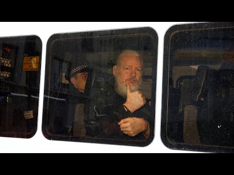 شاهد مورينو يُؤكّد أن أسانغ حاول إنشاء مركز تجسس داخل سفارة الإكوادور في لندن