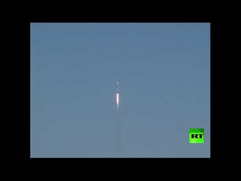 صاروخ فالكون9 ينطلق إلى الفضاء حاملاً 3 أقمار صناعية