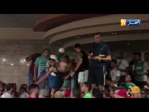 شاهد معاناة أنصار الخضر في مطار القاهرة الدولي