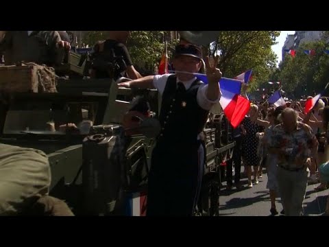 شاهد باريس تحتفل بالذكرى الـ75 لفوزها على الحكم النازي