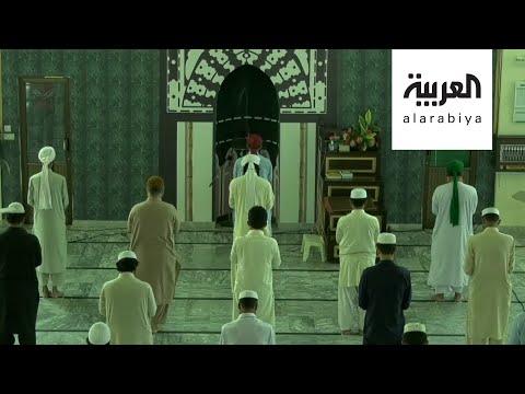 شاهد باكستان تخفف قيود الإغلاق وتسمح لبعض القطاعات بالعودة للعمل