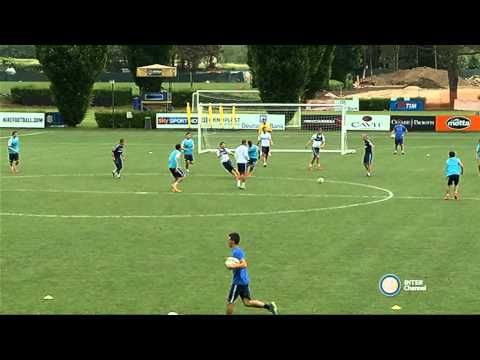 شاهد تدريبات إنتر ميلان استعدادًا للقاء جنوى