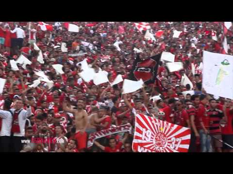 فيديو الوالي سفير يهنئ مسؤولي الوداد ولاعبيه