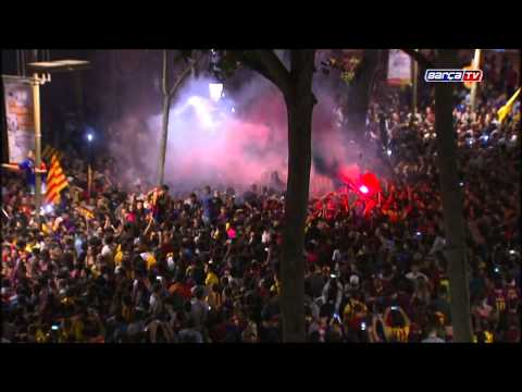 شاهد احتفالات صاخبة بفوز برشلونة بكأس اسبانيا