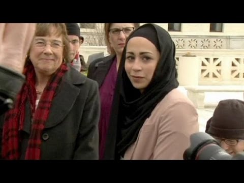 بالفيديو المحكمة العليا الأميركية تقضي لصالح شابة مسلمة في أوكلاهوما