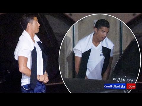 شاهد رونالدو محرج بعد قضاء حاجته في الشارع