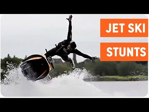 بالفيديو عرض جيت سكي يفوق التوقعات