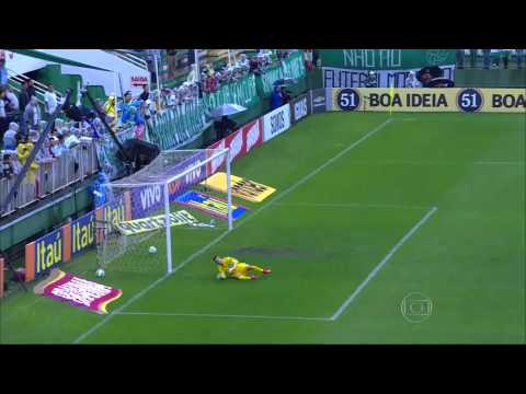 بالفيديو ولياميز سوزا يحرز هدفًا عالميًا