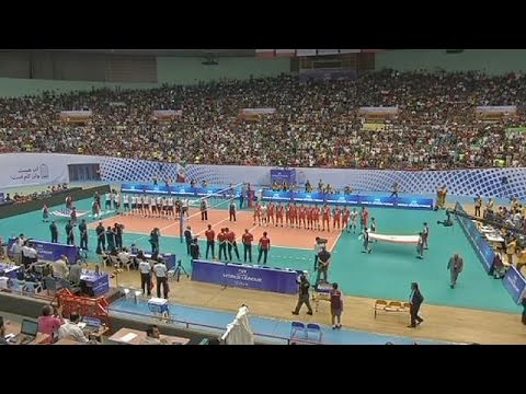 شاهد إيران تمنع النساء من حضور مباراة لكرة الطائرة