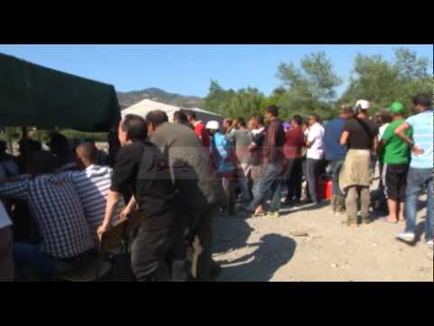 شاهد انطلاق الدورة الثانية لمهرجان الغرط السنوي