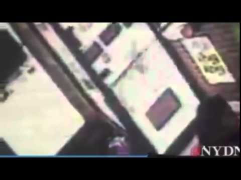 لص على مقعد متحرك يسرق بنكًا ويهرب