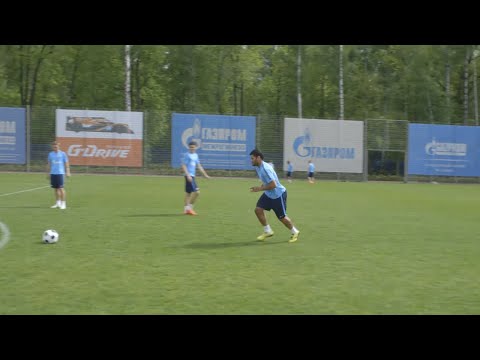 العملاق البرازيلي هالك يفجر الكرة