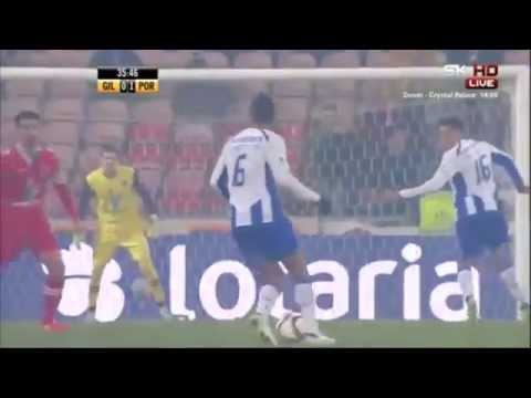 فالنسيا يعرض على الريال مقايضة كاسيمرو بأوتامندي