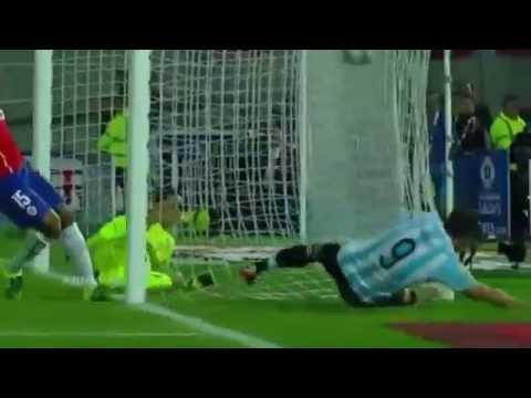 شاهد فرصة هيجواين التي أضاعت على الأرجنتين لقب كوبا أميركا