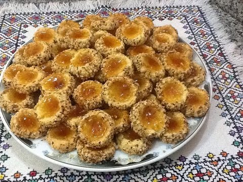 بالفيديو حلوى لذيذة بالمربي يمكن تحضيرها بسهولة