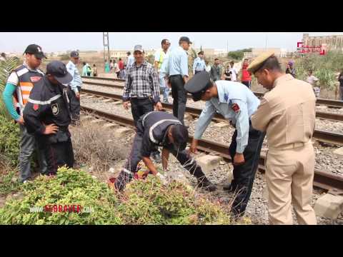شاهد انتحار مغربي تحت السكك الحديدية في الدار البيضاء