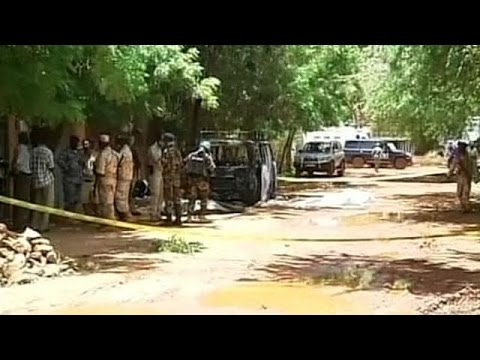 شاهد الشكوك تحوم حول مجموعة من أنصار الدين